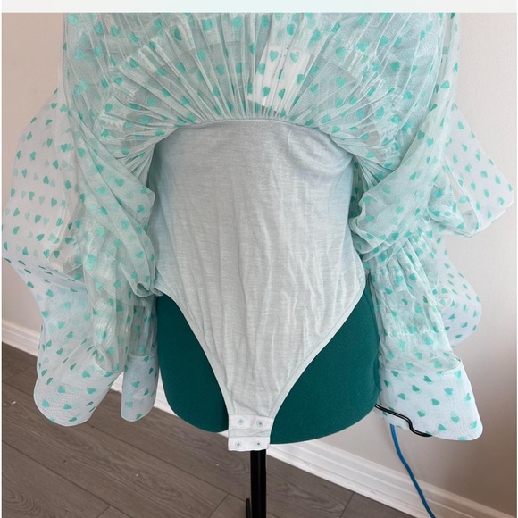 Lace & Beads Bethan tiered mint mesh mini dress with foil heart print. - Picture 7 of 7